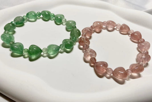 Strawberry Quartz Meaning & Benefits: Green vs Pink Healing Crystal